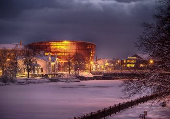 Lielais dzintars в прямом эфире бесплатно предложит программу приуроченную к православному Рождеству